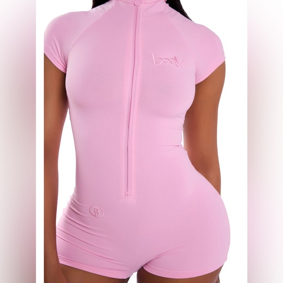 BODY BY RAVEN COTTON CANDY ROMPER💕 - Picture 2 of 9